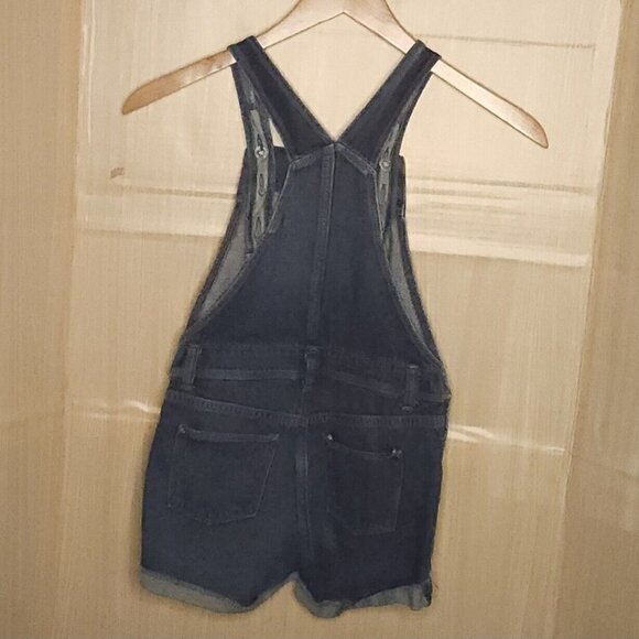 Old Navy Girls Denim Shorts Overalls 10-12 - Picture 2 of 6